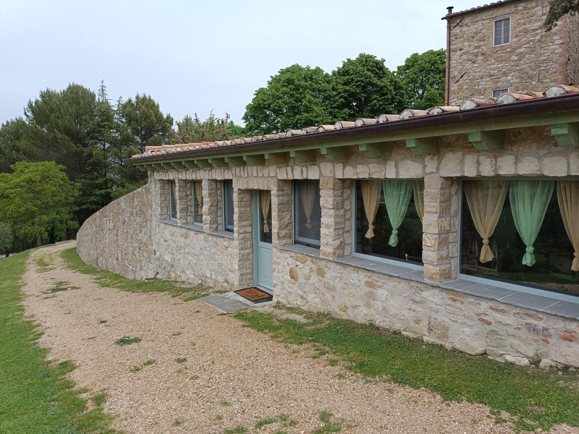 Agriturismo La Fonte Перуджа Екстер'єр фото